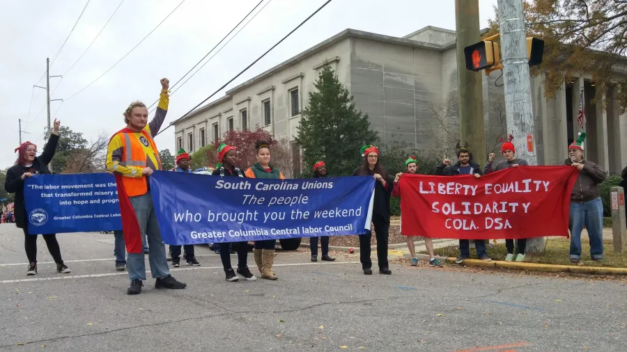 christmas_parade_2017.jpg